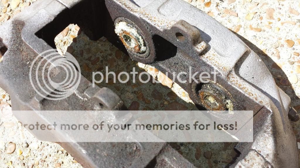 Brake calipers leaking? Corvette Forum