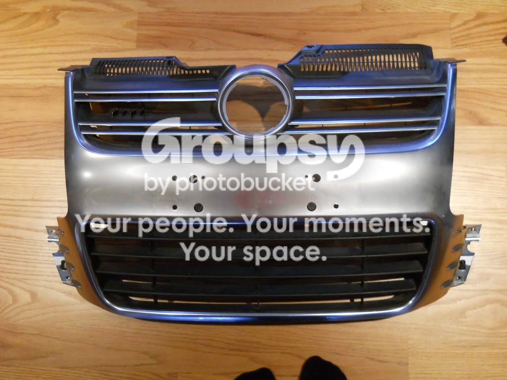 R32 Grill | GOLFMKV.com - VW GTI Forum / VW Rabbit Forum / VW R32 Forum ...